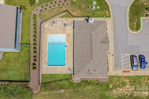 355 Tavernier Lane Candler NC 28715