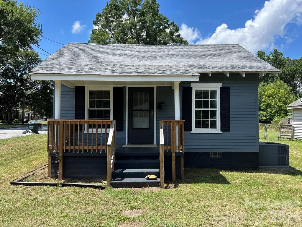 201 N Meriah Street Landis NC 28088