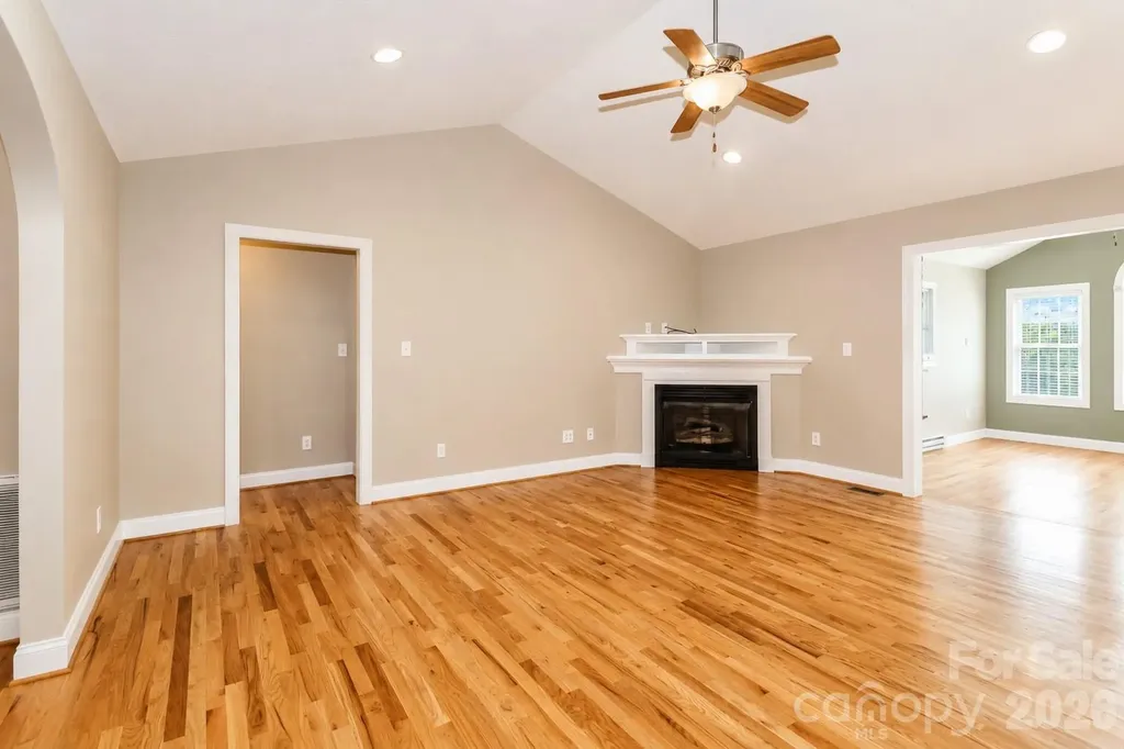 115 Seven Springs Loop Statesville NC 28625