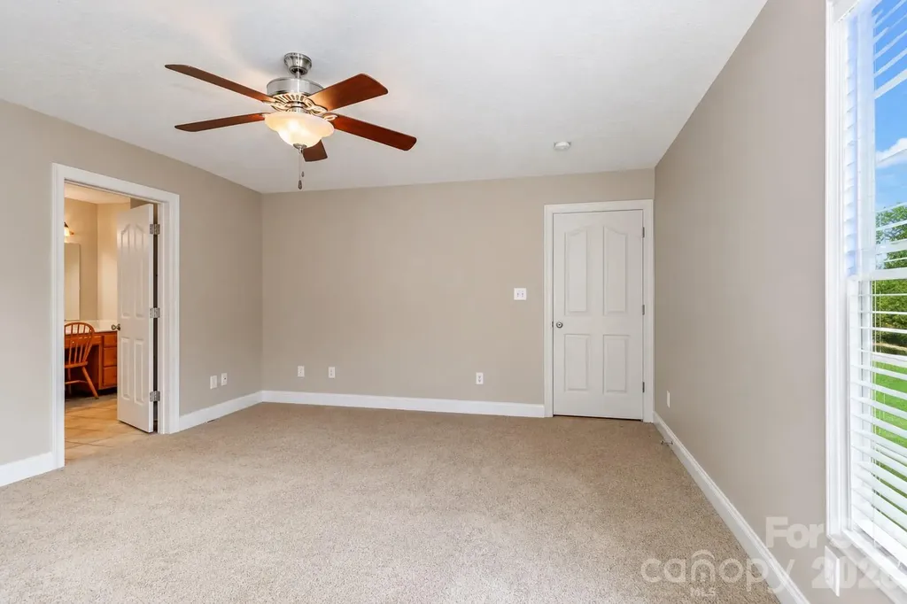 115 Seven Springs Loop Statesville NC 28625