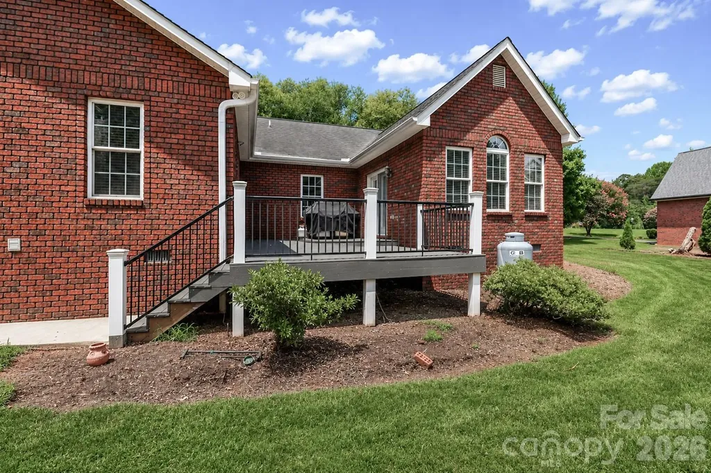 115 Seven Springs Loop Statesville NC 28625