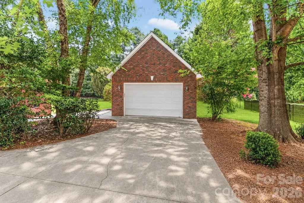 115 Seven Springs Loop Statesville NC 28625