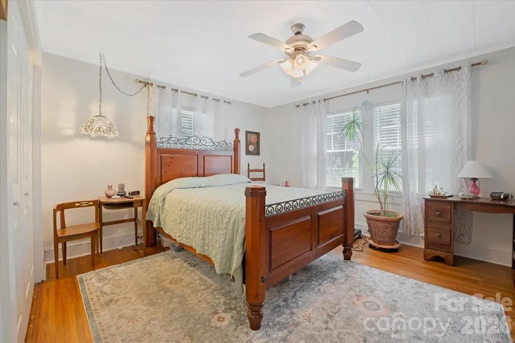 810 Ashwood Street Kannapolis NC 28081