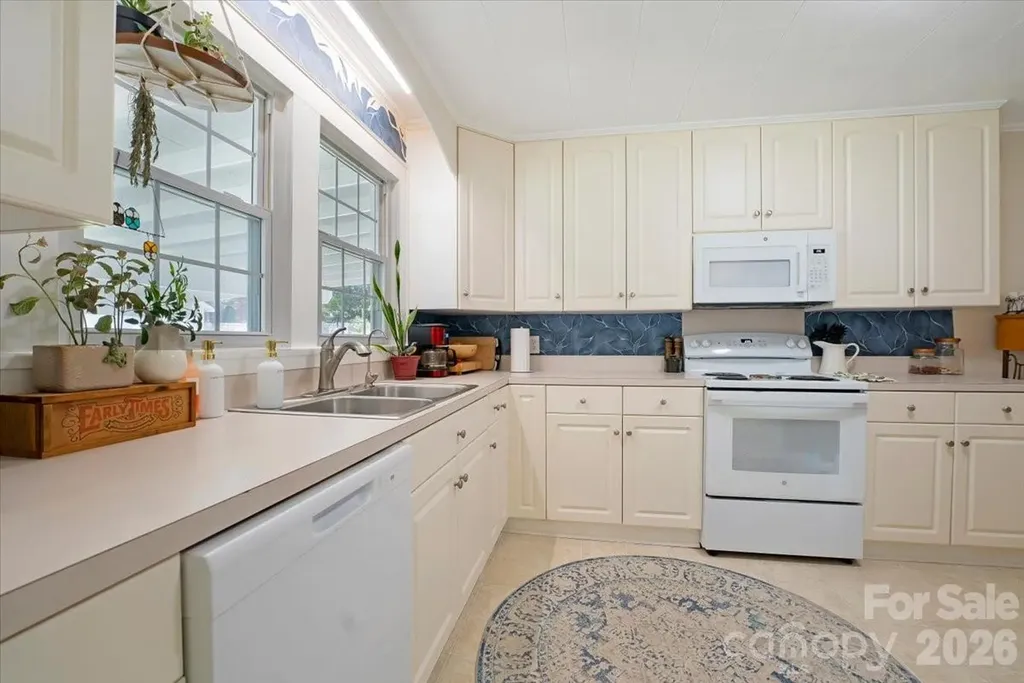 810 Ashwood Street Kannapolis NC 28081
