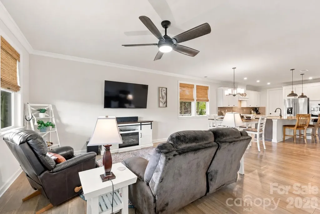 9427 Liberty Hill Drive Charlotte NC 28227