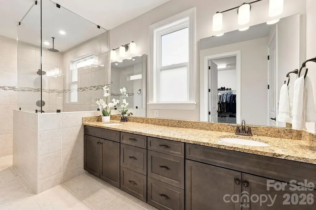 9427 Liberty Hill Drive Charlotte NC 28227