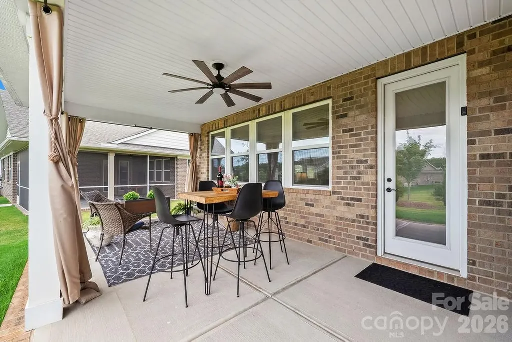 9427 Liberty Hill Drive Charlotte NC 28227