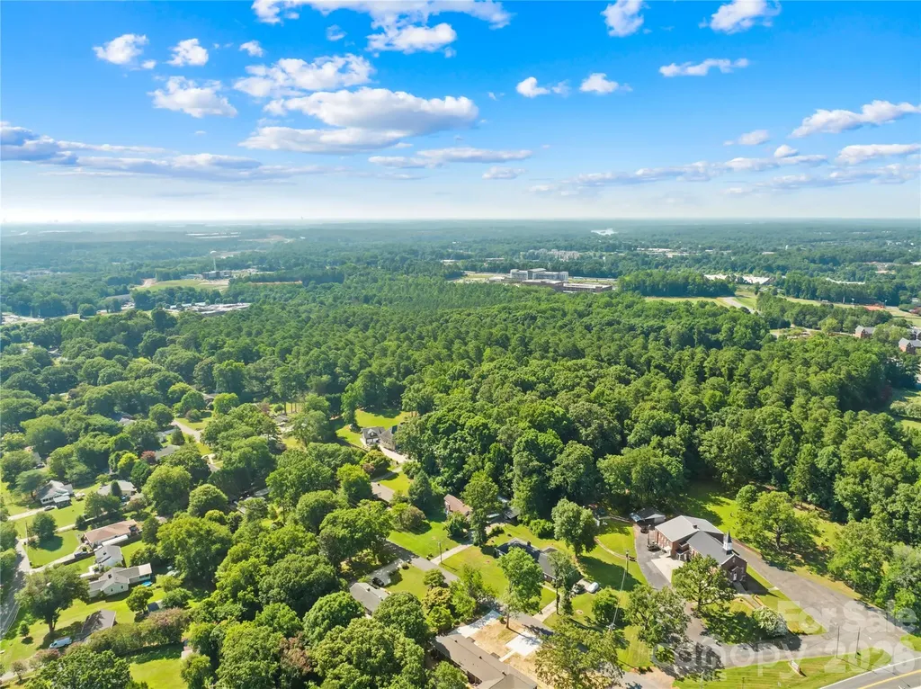 0000 Oak Trail Belmont NC 28012