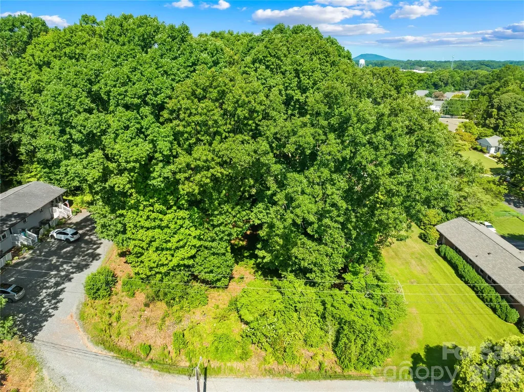 0000 Oak Trail Belmont NC 28012