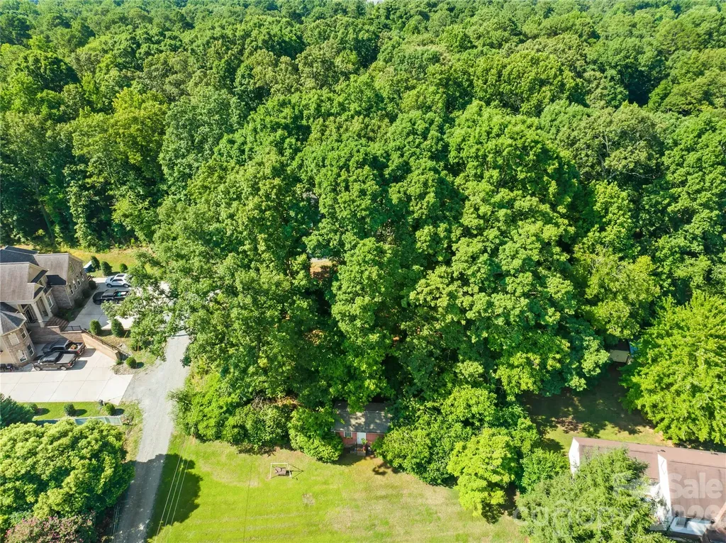 0000 Oak Trail Belmont NC 28012