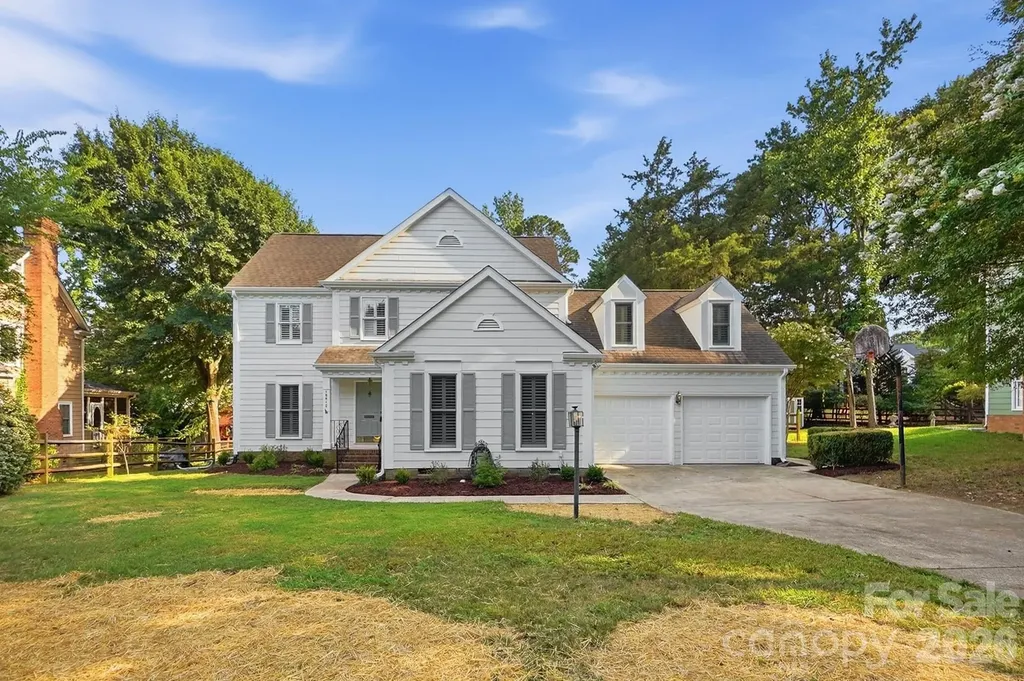 10012 Brass Eagle Lane Charlotte NC 28210
