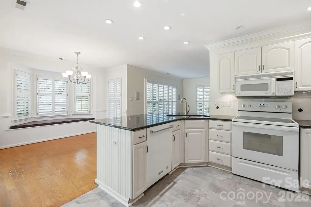 10012 Brass Eagle Lane Charlotte NC 28210