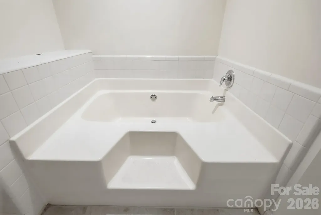 10012 Brass Eagle Lane Charlotte NC 28210