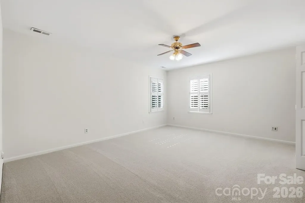 10012 Brass Eagle Lane Charlotte NC 28210