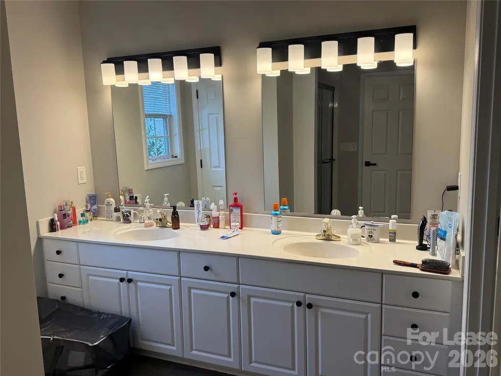 2478 23rd Street NE Hickory NC 28601