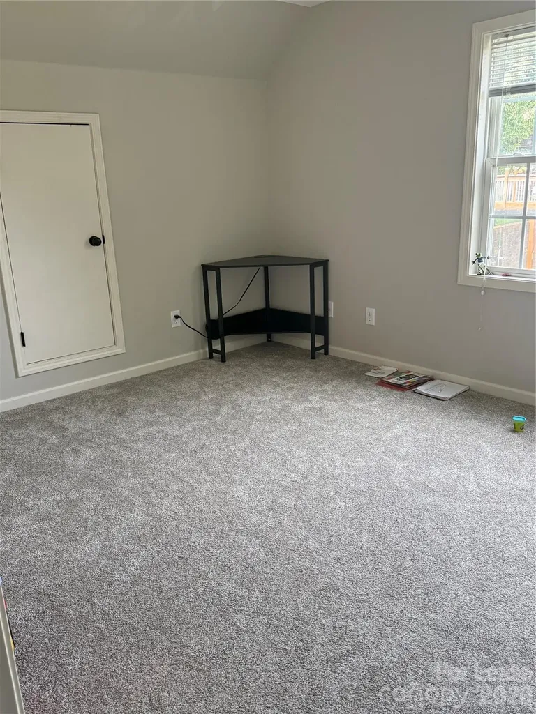 2478 23rd Street NE Hickory NC 28601