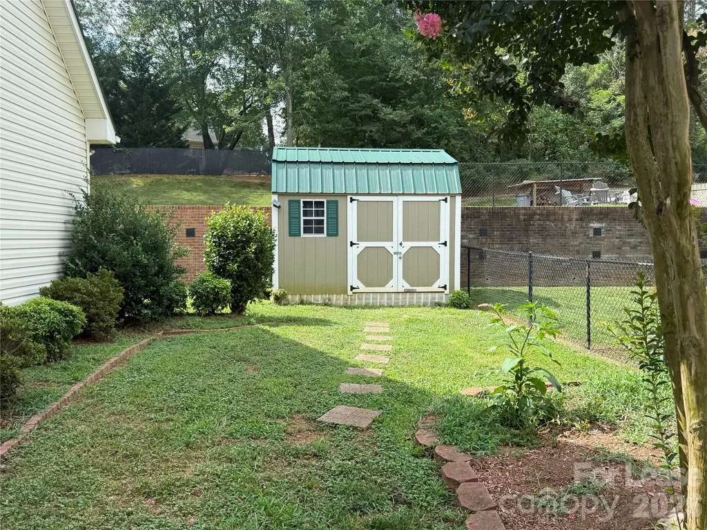 2478 23rd Street NE Hickory NC 28601