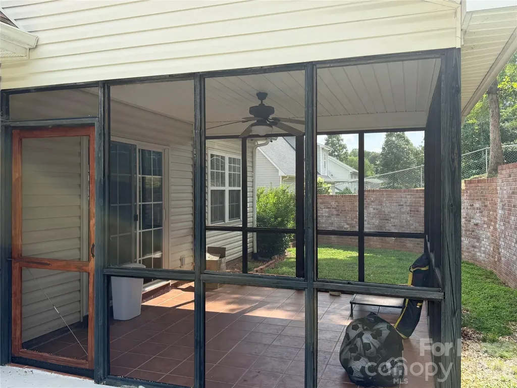 2478 23rd Street NE Hickory NC 28601