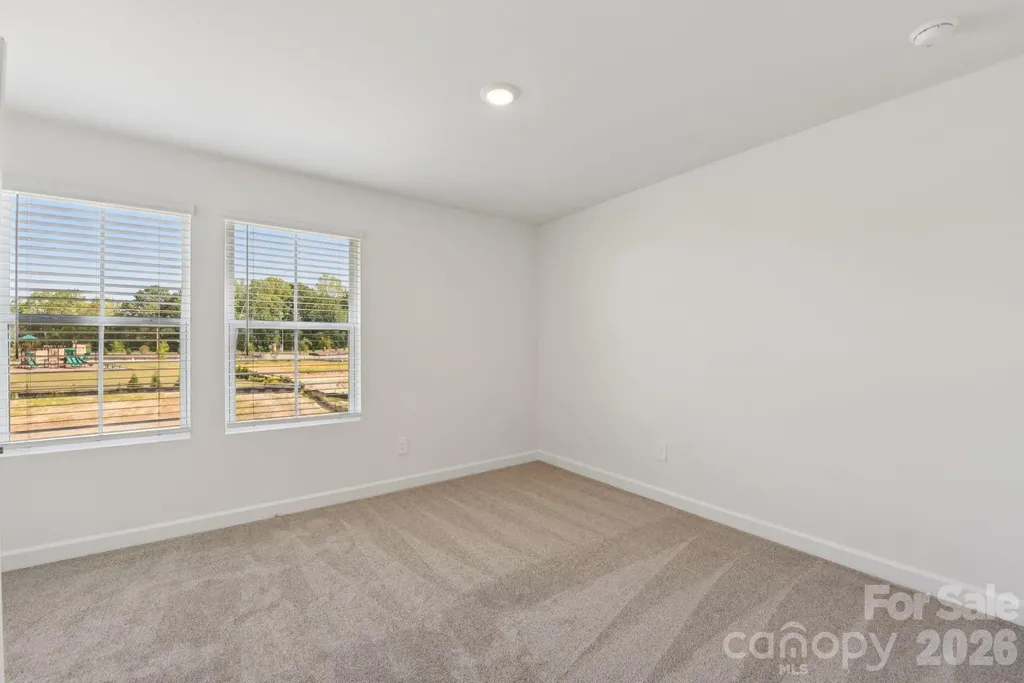 9004 Foggy Brook Loop Charlotte NC 28216