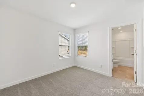 9004 Foggy Brook Loop Charlotte NC 28216