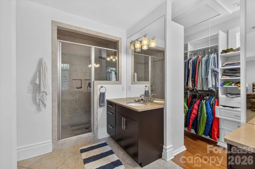 2038 Dartmouth Place Charlotte NC 28207