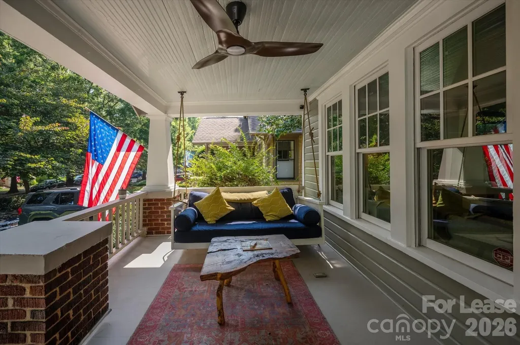 2038 Dartmouth Place Charlotte NC 28207