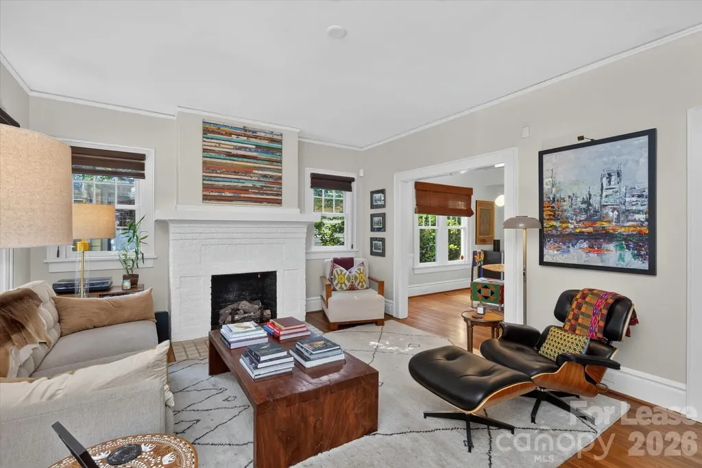 2038 Dartmouth Place Charlotte NC 28207