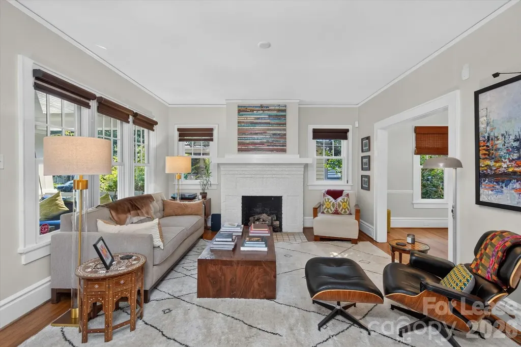 2038 Dartmouth Place Charlotte NC 28207