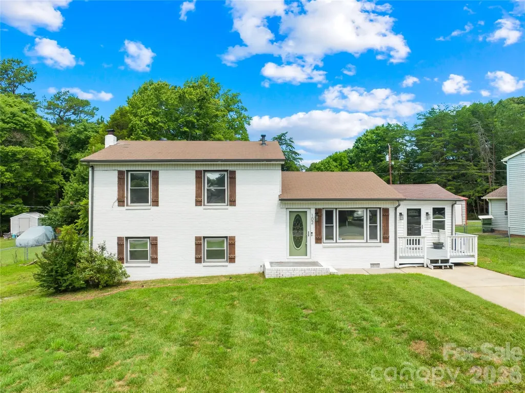 102 Wingate Drive Stanley NC 28164