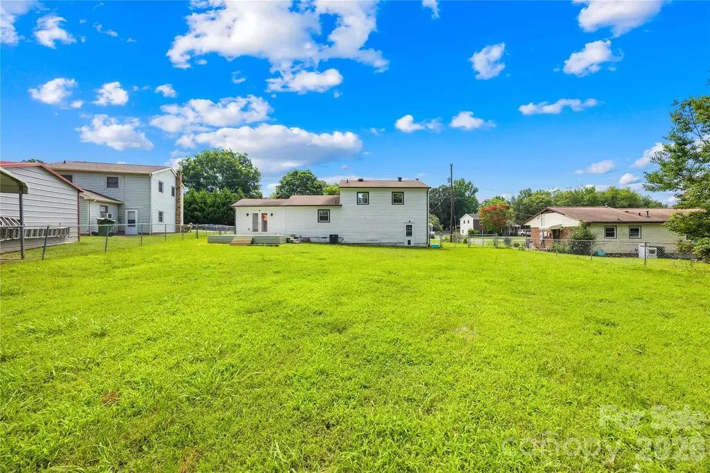 102 Wingate Drive Stanley NC 28164