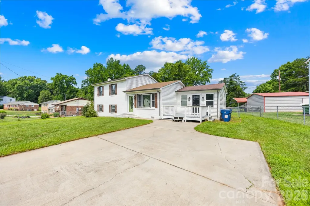 102 Wingate Drive Stanley NC 28164