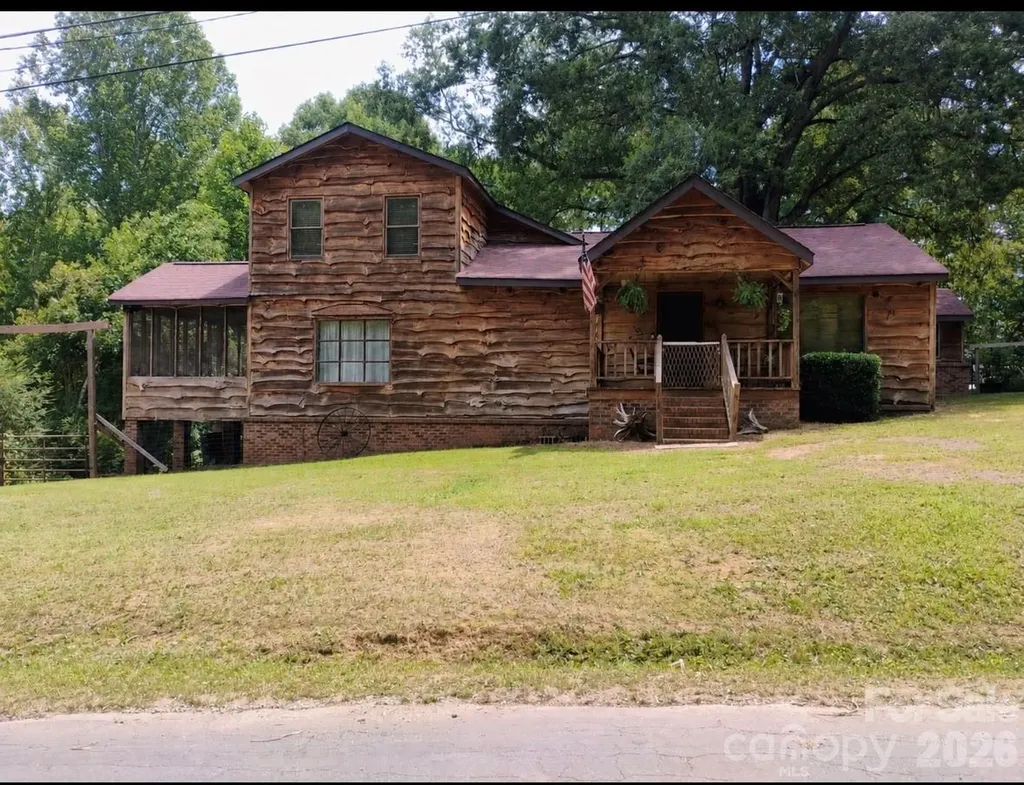 1326 Columbus Street Albemarle NC 28001