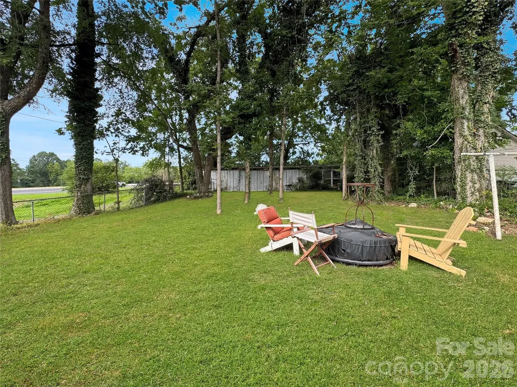 1310 Meadow Avenue Kannapolis NC 28083
