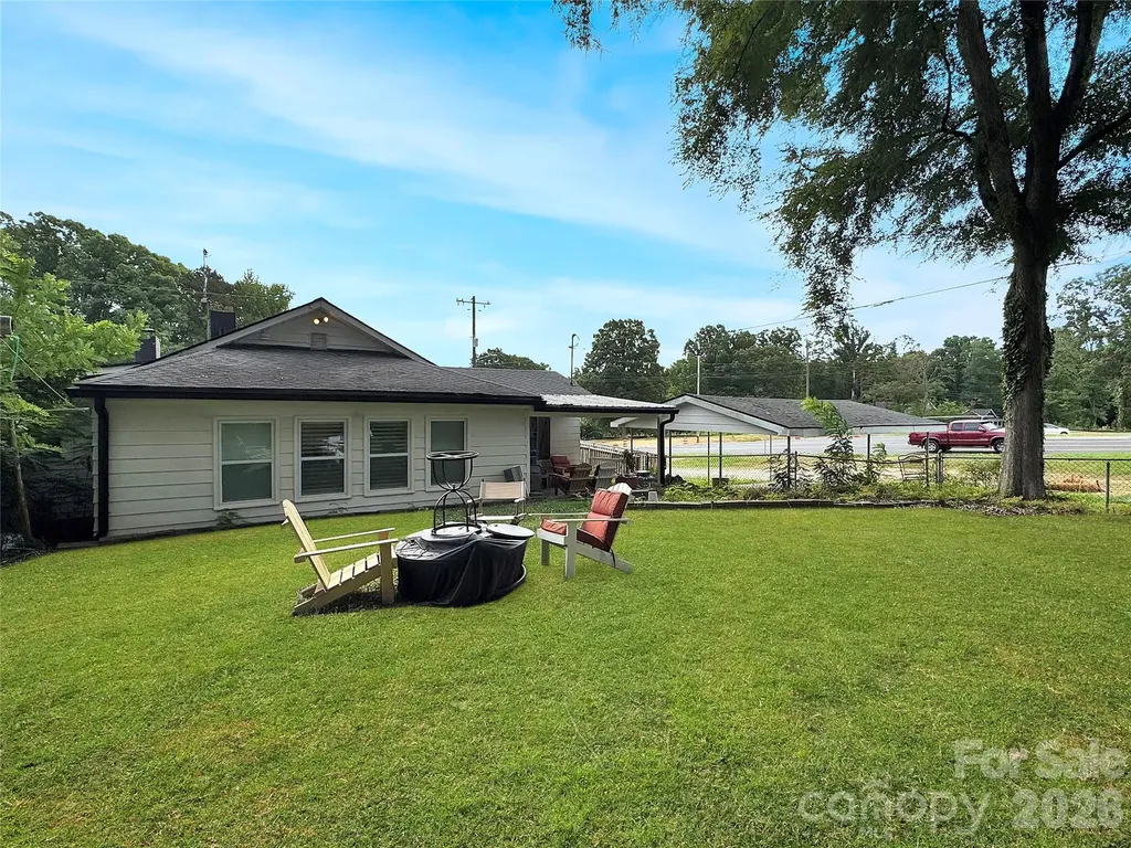 1310 Meadow Avenue Kannapolis NC 28083