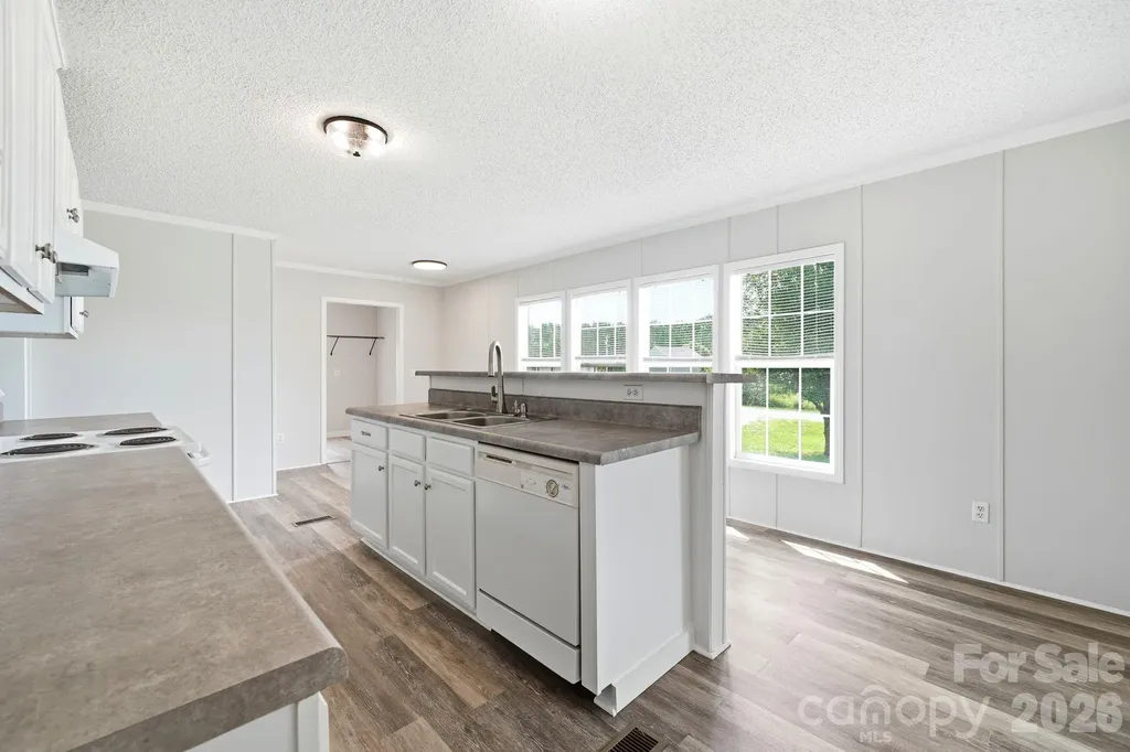 1006 Canada Drive Dallas NC 28034