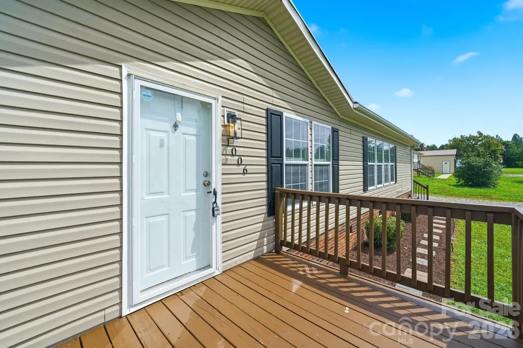 1006 Canada Drive Dallas NC 28034