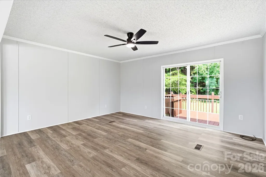 1006 Canada Drive Dallas NC 28034