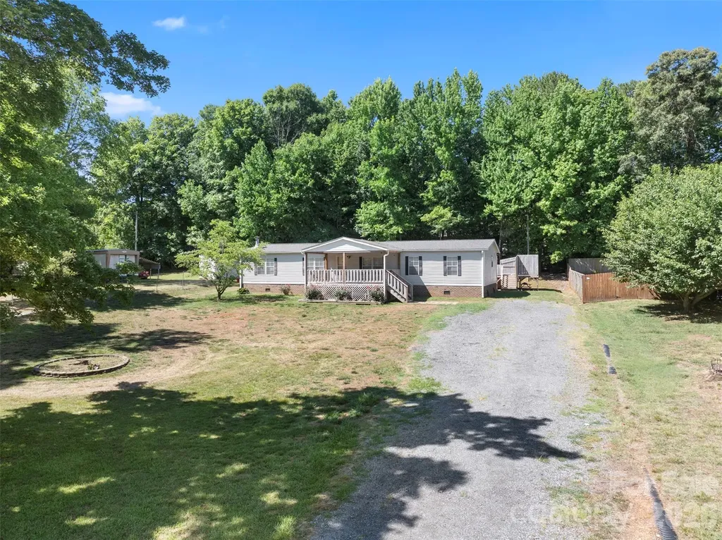 199 Sable Lane Thomasville NC 27360