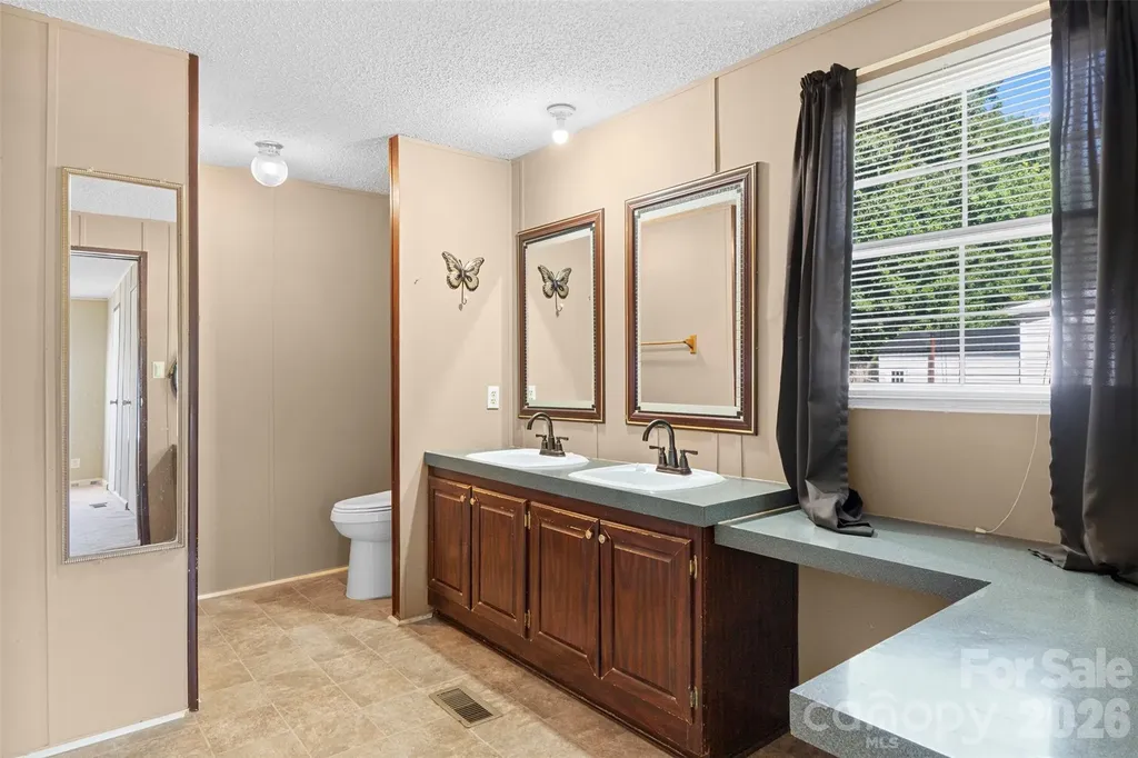 199 Sable Lane Thomasville NC 27360