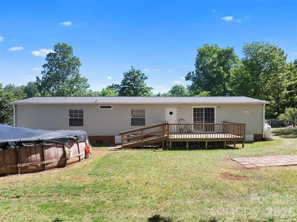 199 Sable Lane Thomasville NC 27360