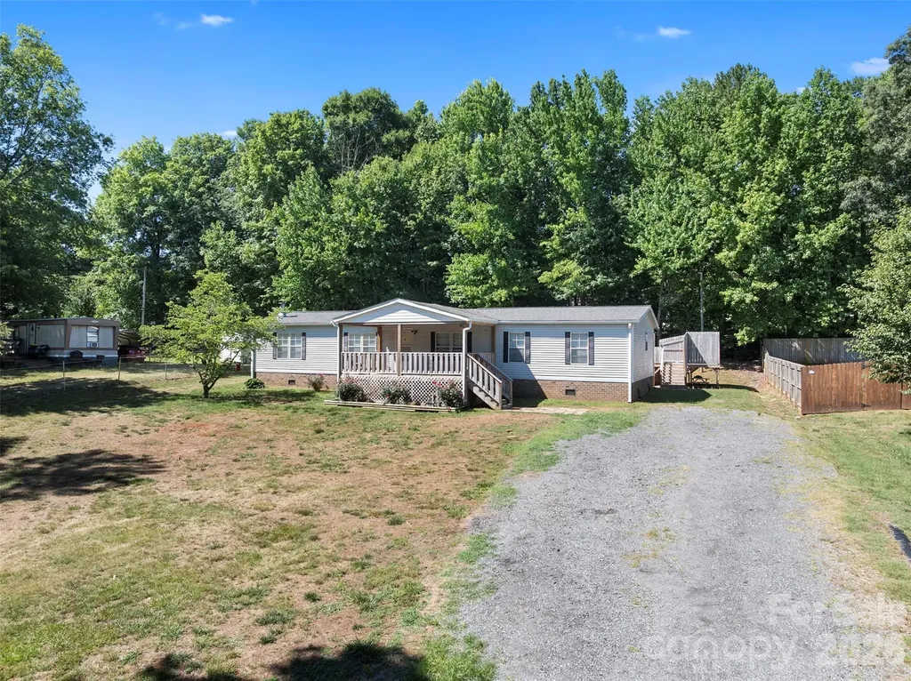 199 Sable Lane Thomasville NC 27360