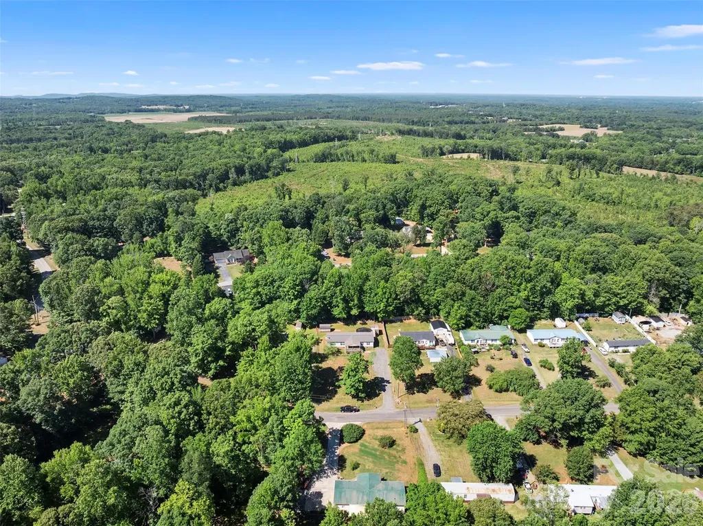 199 Sable Lane Thomasville NC 27360