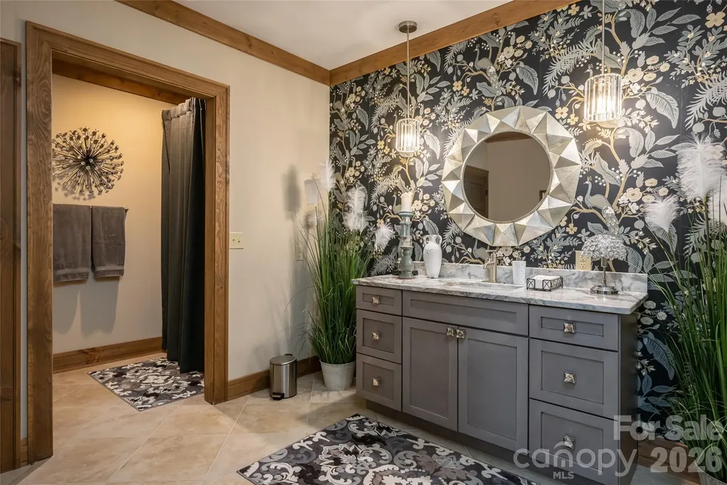 660 Pleasant Grove Road Hendersonville NC 28739