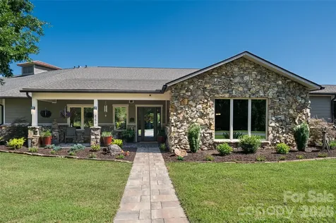660 Pleasant Grove Road Hendersonville NC 28739