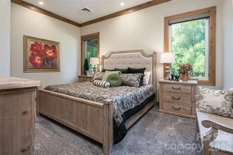 660 Pleasant Grove Road Hendersonville NC 28739