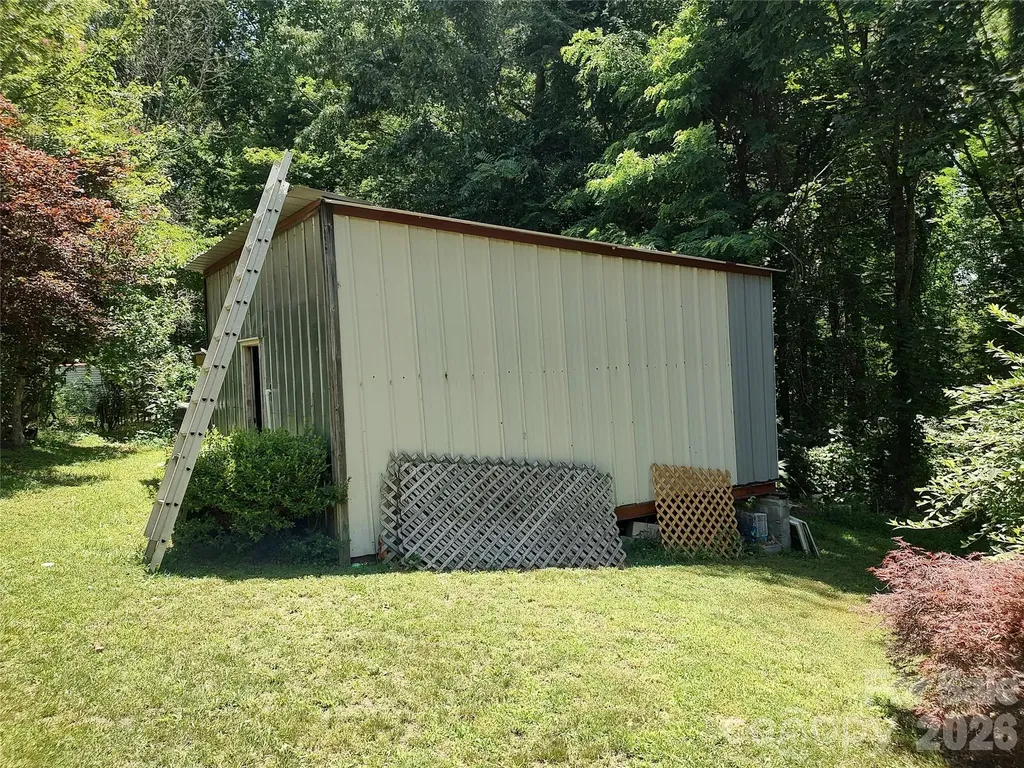 440 Hidden View Road Hendersonville NC 28792