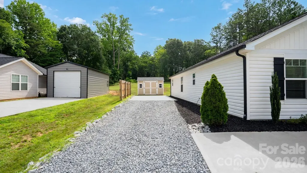 5960 Charlie Walker Road Kannapolis NC 28081