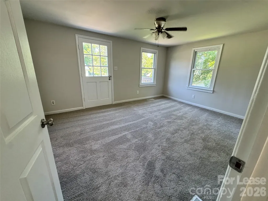 303 Garfield Street Statesville NC 28677