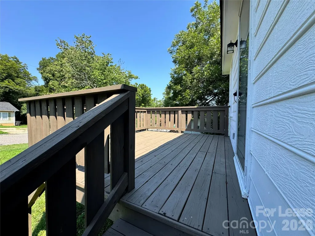 303 Garfield Street Statesville NC 28677