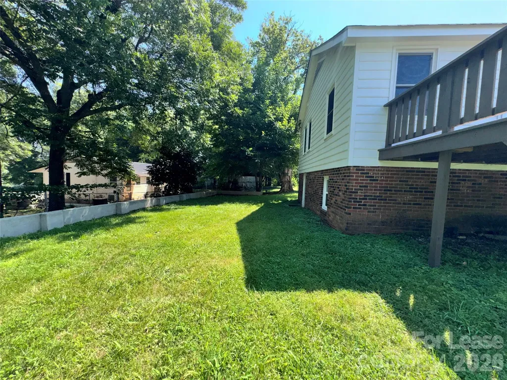 303 Garfield Street Statesville NC 28677